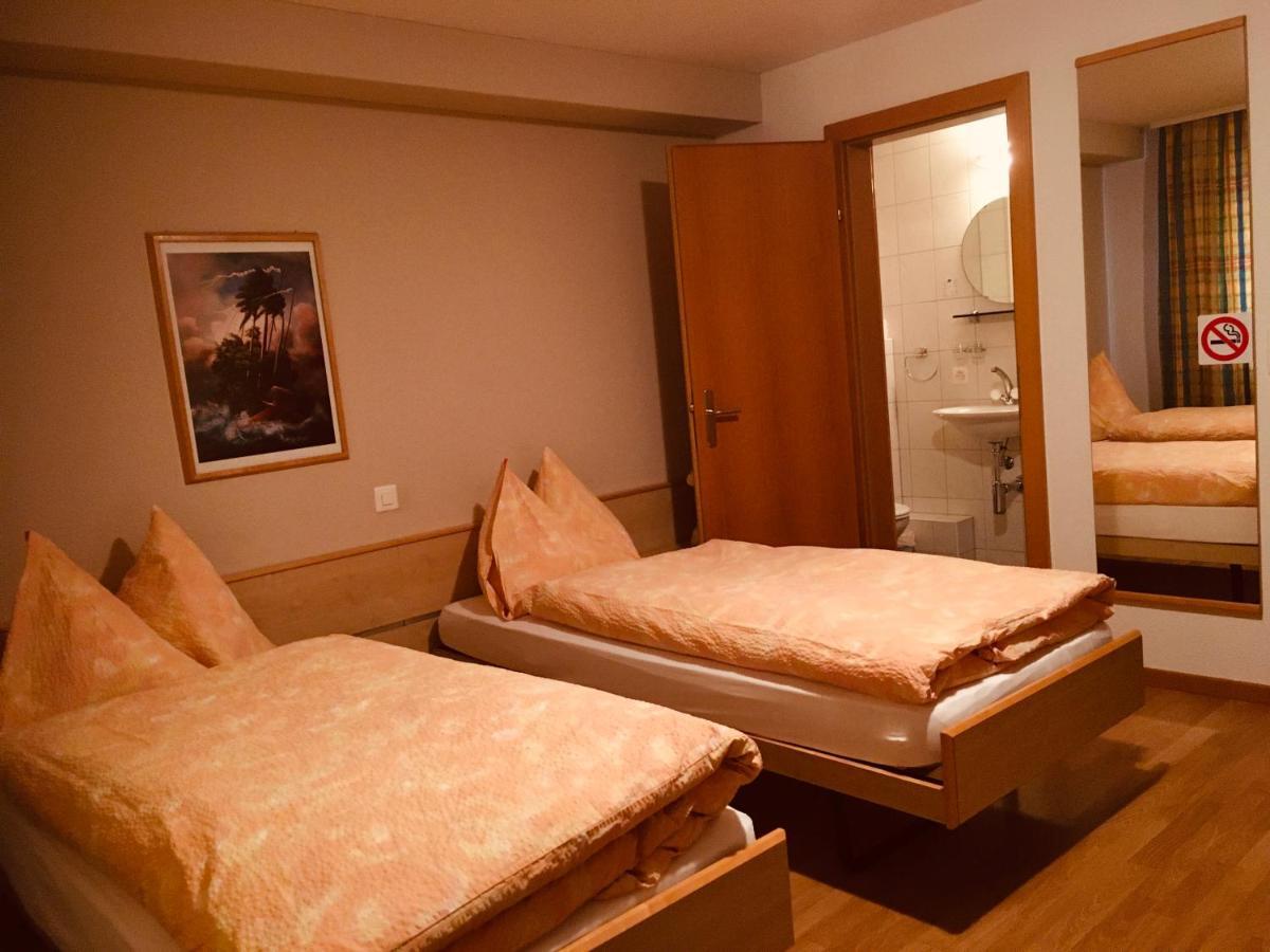 Gasthaus Zum Loewen Neftenbach Екстер'єр фото